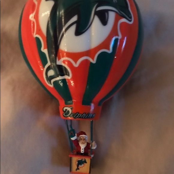 2003 Miami Dolphins Danbury VB ornament. - Picture 5 of 6